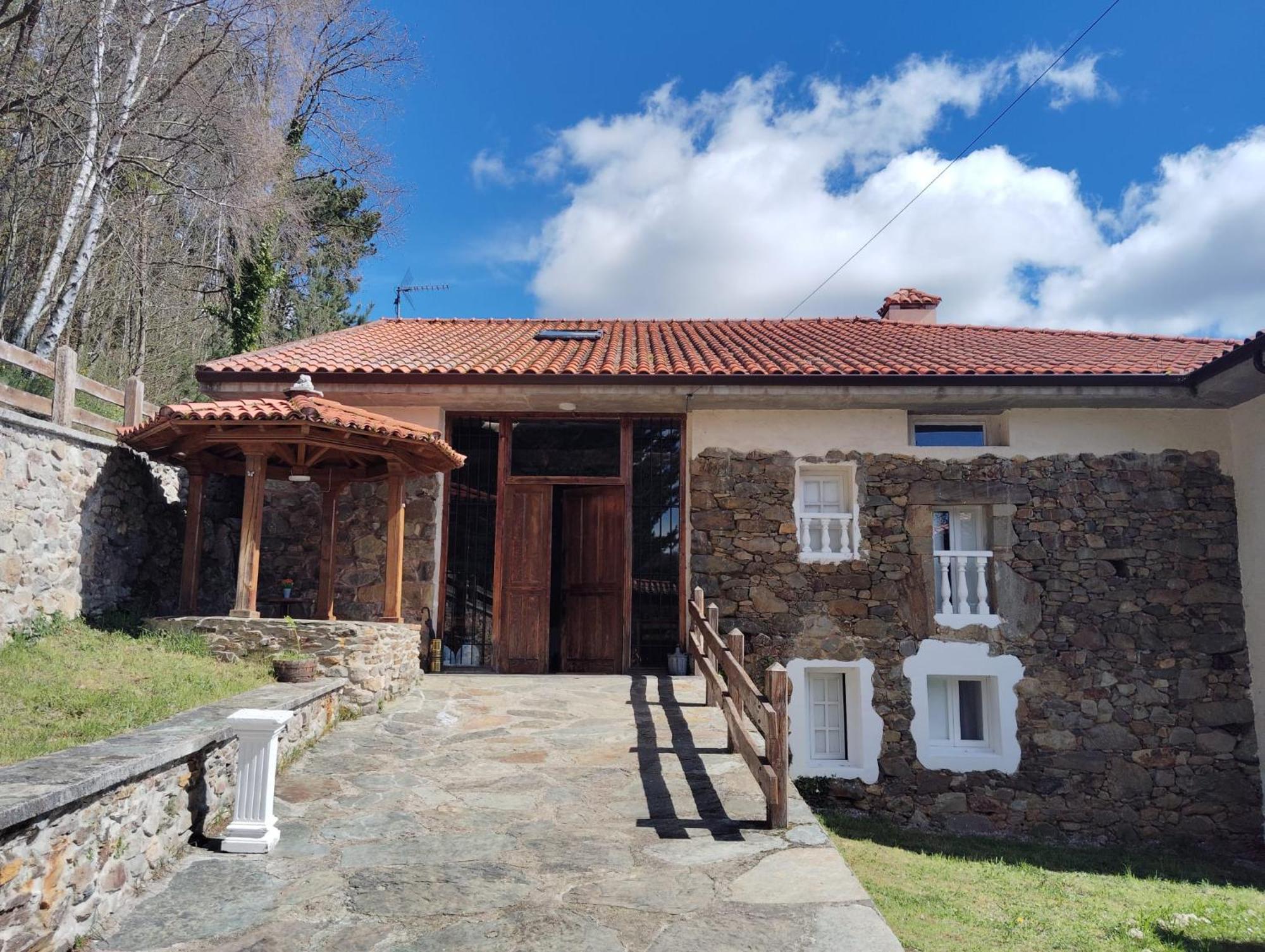 Hotel El Nuevo Semellon Aceptamos Mascotas Tineo Luaran gambar